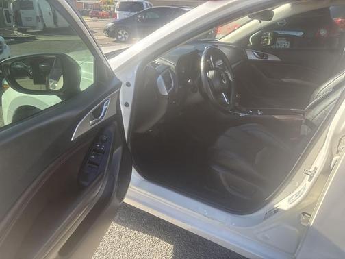 2017 Mazda Mazda3 Touring 2.5