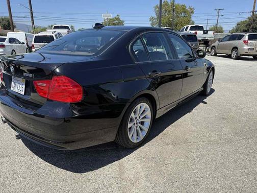 2011 BMW 328 328i