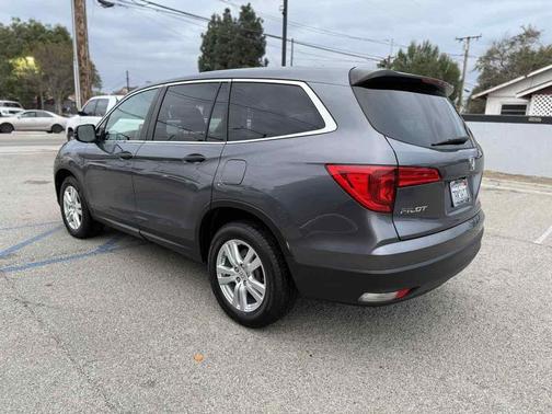 2016 Honda Pilot LX