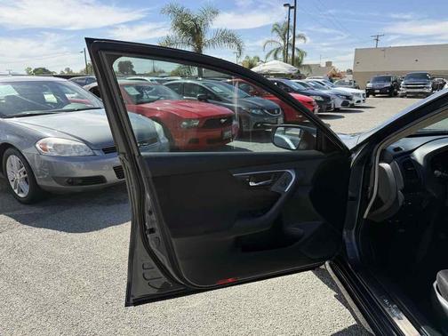 2013 Nissan Altima 2.5 SV