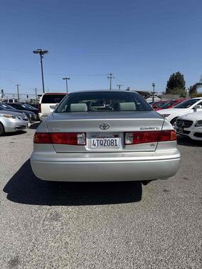 2001 Toyota Camry LE V6