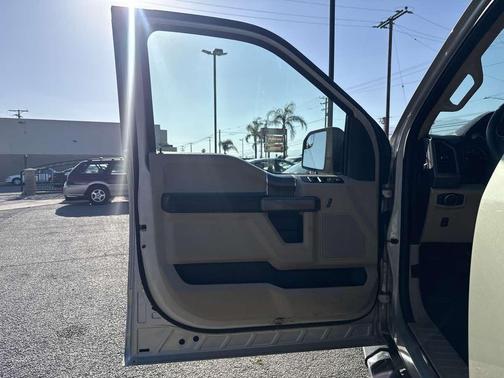 White Gold 2017 Ford F-150 XL