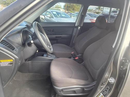 2013 Kia Soul Base