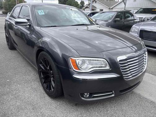 2013 Chrysler 300C Base