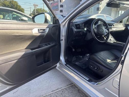 2013 Lexus CT 200h 5dr Hybrid