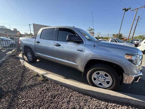 2018 Toyota Tundra SR5
