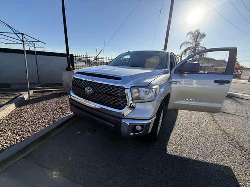 2018 Toyota Tundra SR5