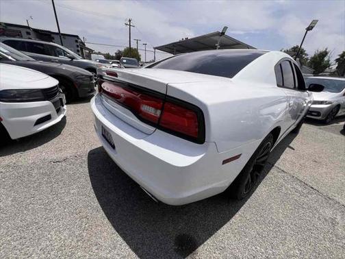 2014 Dodge Charger SE