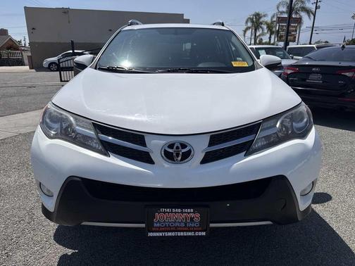 Super White 2014 Toyota RAV4 XLE