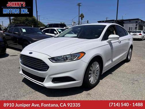 2016 Ford Fusion Hybrid SE
