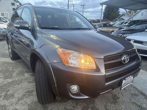 2010 Toyota RAV4 Sport