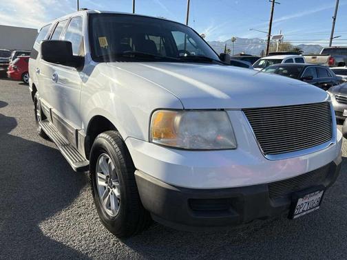 2003 Ford Expedition Base