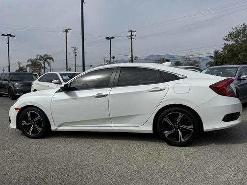 2018 Honda Civic Touring