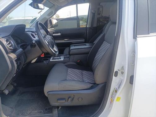 2018 Toyota Tundra SR