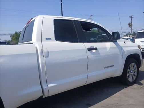 2018 Toyota Tundra SR