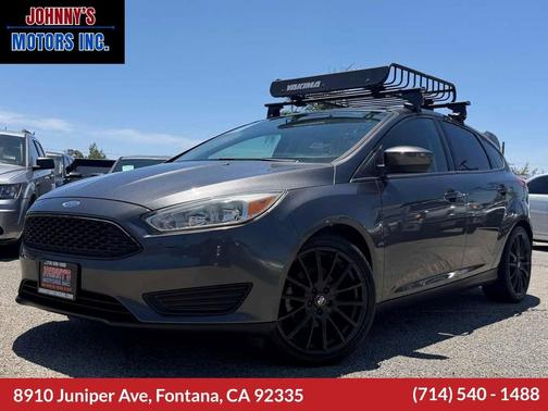Magnetic Metallic 2018 Ford Focus SE