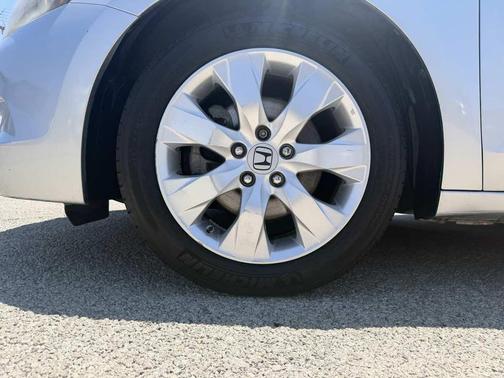 Alabaster Silver Metallic 2008 Honda Accord EX