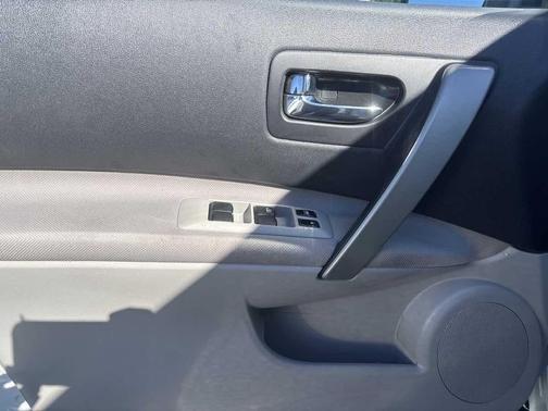 2013 Nissan Rogue SV