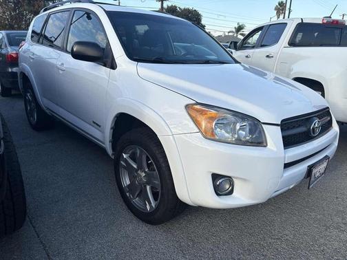2009 Toyota RAV4 Sport