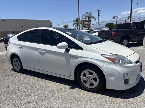 Blizzard Pearl 2010 Toyota Prius II