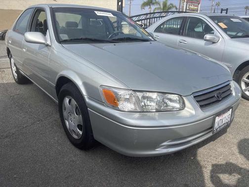 2000 Toyota Camry LE