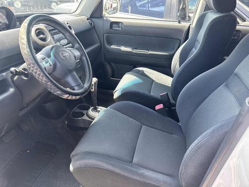 2006 Scion xB Base