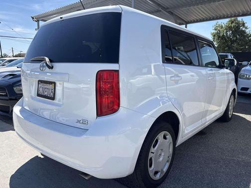 2010 Scion xB Release Series 7.0
