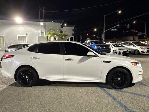 2018 Kia Optima LX