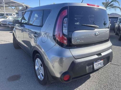 2016 Kia Soul Base