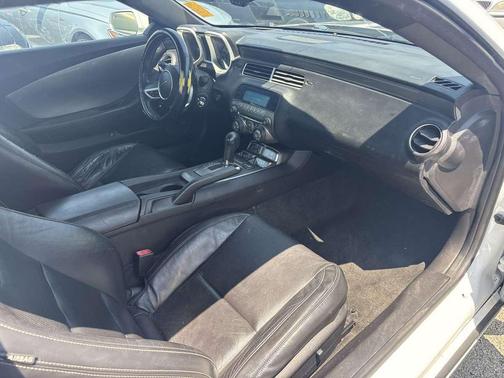 2011 Chevrolet Camaro 2LT