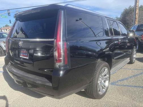 2015 Cadillac Escalade ESV Premium