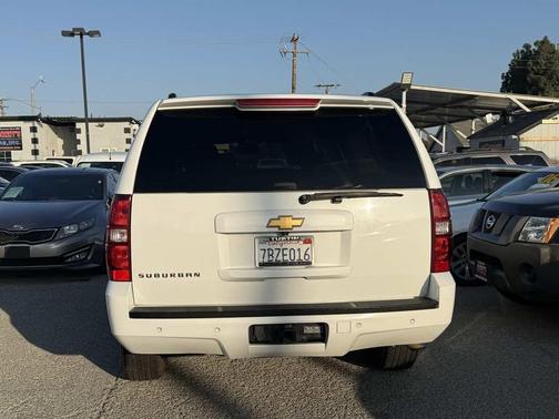 2014 Chevrolet Suburban 1500 LT