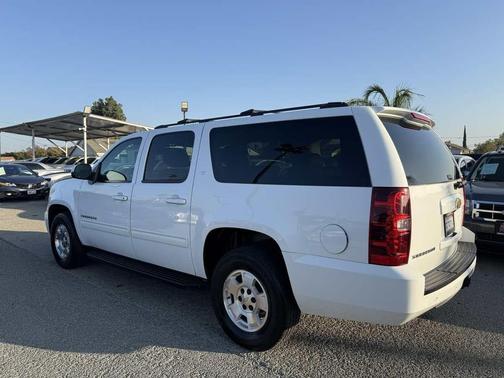 2014 Chevrolet Suburban 1500 LT