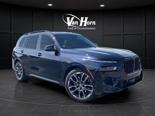 Carbon Black Metallic 2024 BMW X7 M60i