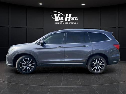 Modern Steel Metallic 2020 Honda Pilot Touring 8-Passenger