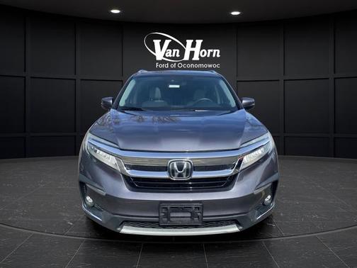 Modern Steel Metallic 2020 Honda Pilot Touring 8-Passenger