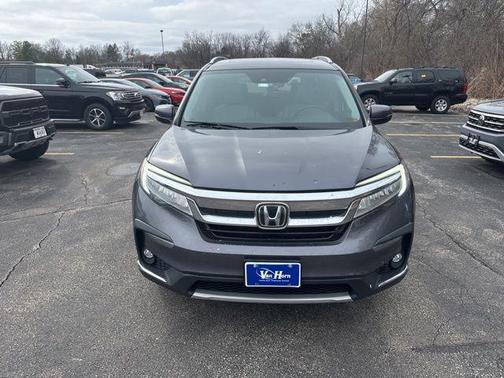 Modern Steel Metallic 2020 Honda Pilot Touring 8-Passenger