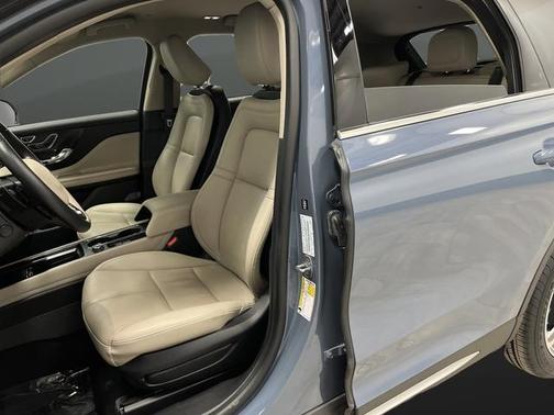 2025 Lincoln Corsair Reserve