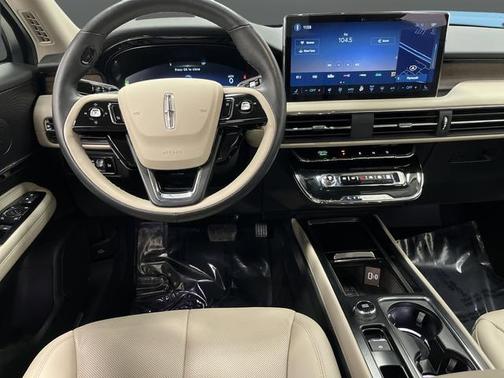 2025 Lincoln Corsair Reserve