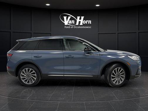 2025 Lincoln Corsair Reserve