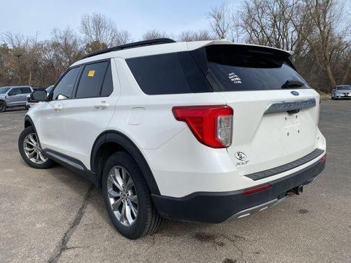Star White Metallic Tri-Coat 2020 Ford Explorer XLT