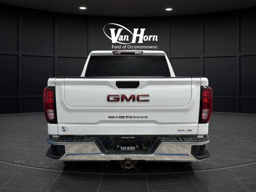 Summit White 2023 GMC Sierra 1500 SLE