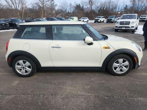 2014 MINI Hardtop Cooper