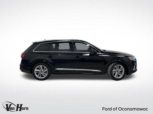 2023 Audi Q7 55 Prestige
