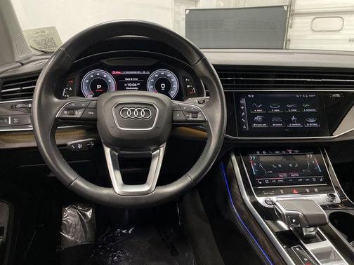 2023 Audi Q7 55 Prestige
