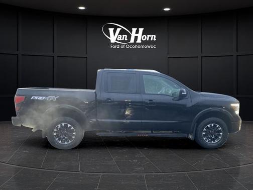 2023 Nissan Titan PRO-4X
