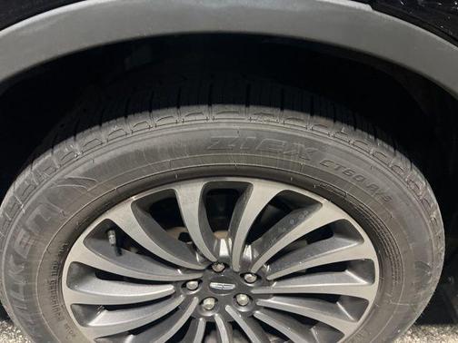 Infinite Black Metallic 2020 Lincoln Aviator Reserve AWD