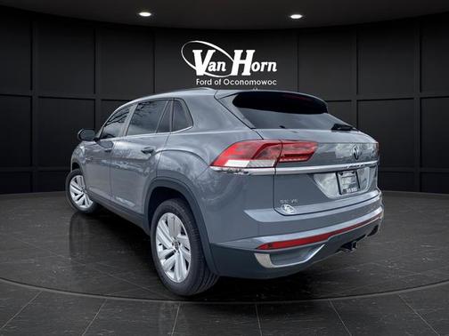 Gray 2020 Volkswagen Atlas Cross Sport 3.6L V6 SE w/Technology