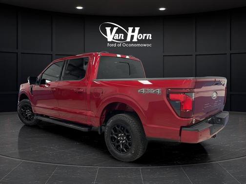 Rapid Red Metallic Tinted Clearcoat 2025 Ford F-150 XLT