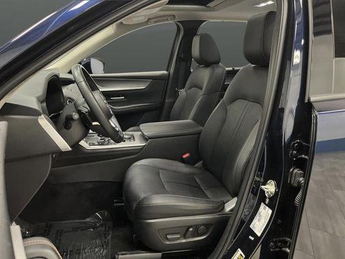 2024 Mazda CX-90 PHEV Preferred